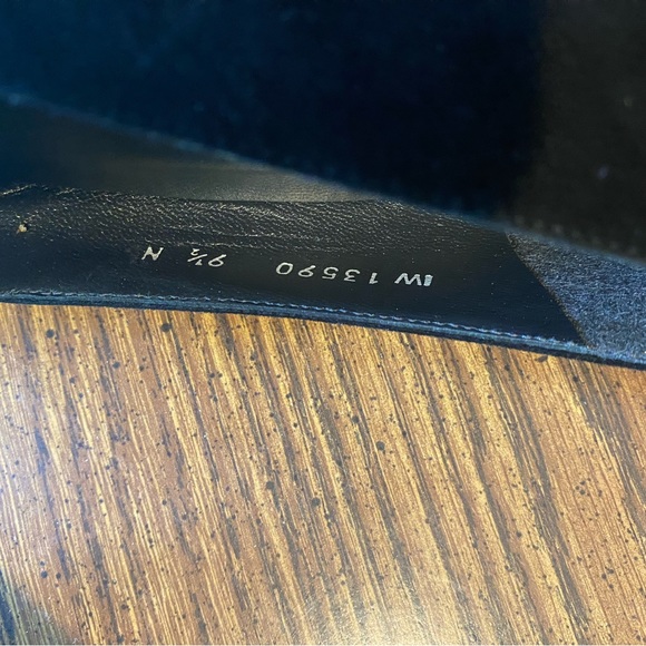 Stuart Weitzman black shoes - Picture 5 of 6